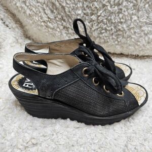 Fly London Yuta Platform Wedge Black Perforated Leather Laceup Sandals‎ sz 39